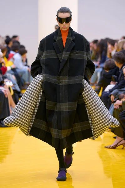 Look 41